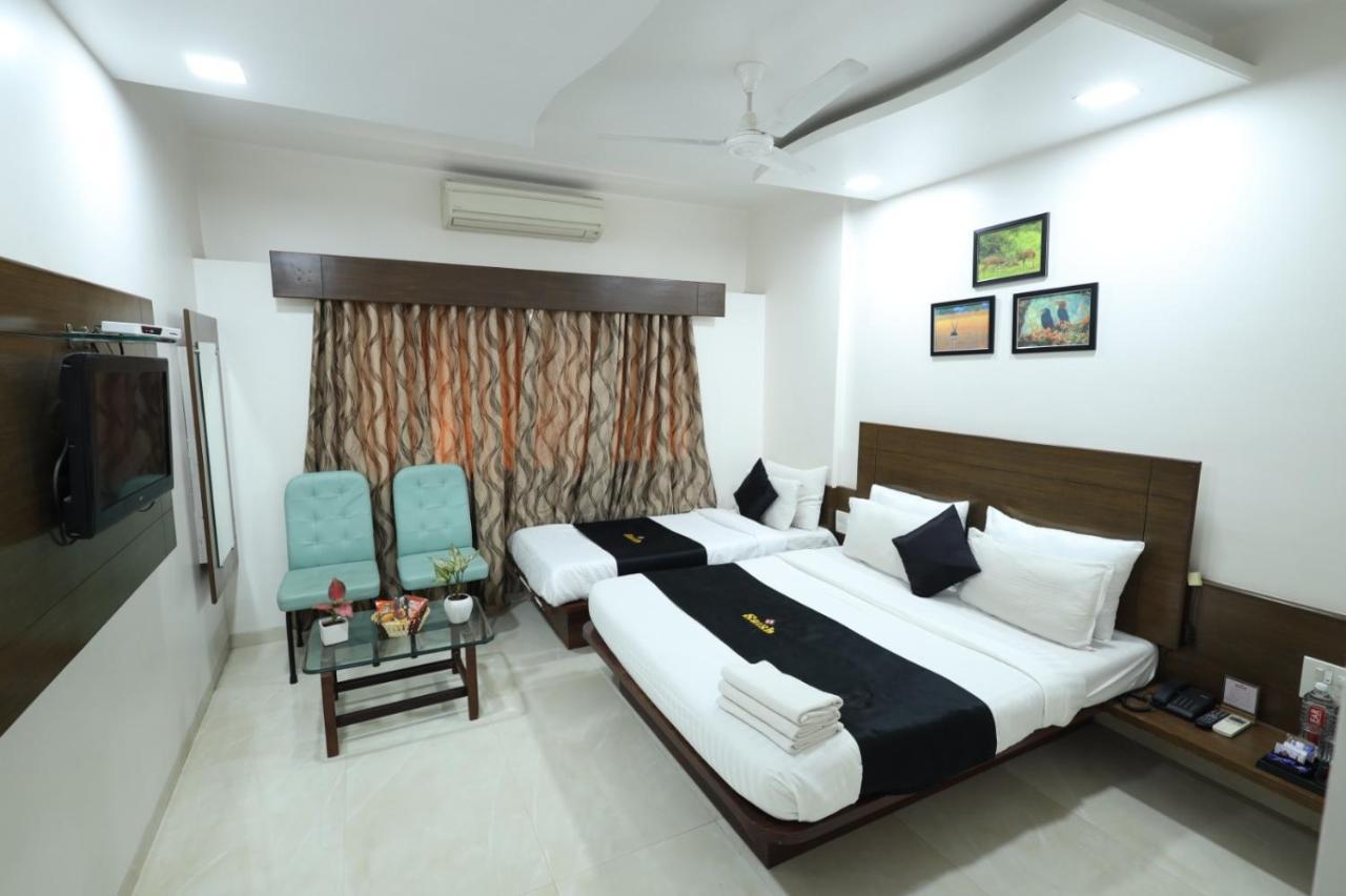 Saish Hotel 쉬르디 외부 사진