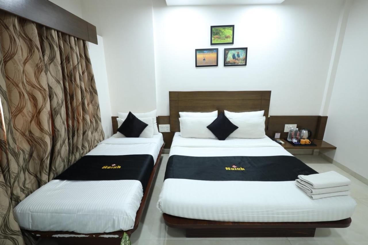 Saish Hotel 쉬르디 외부 사진