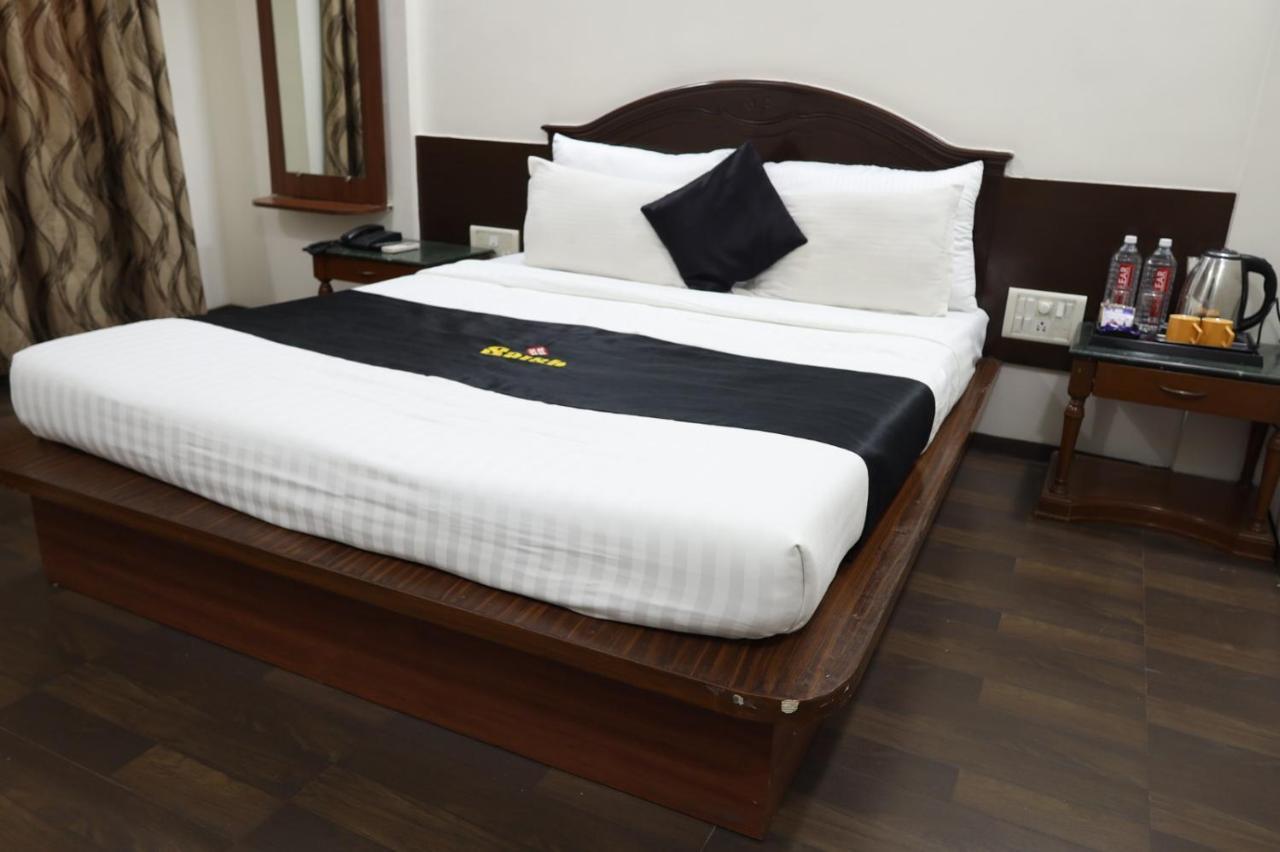 Saish Hotel 쉬르디 외부 사진