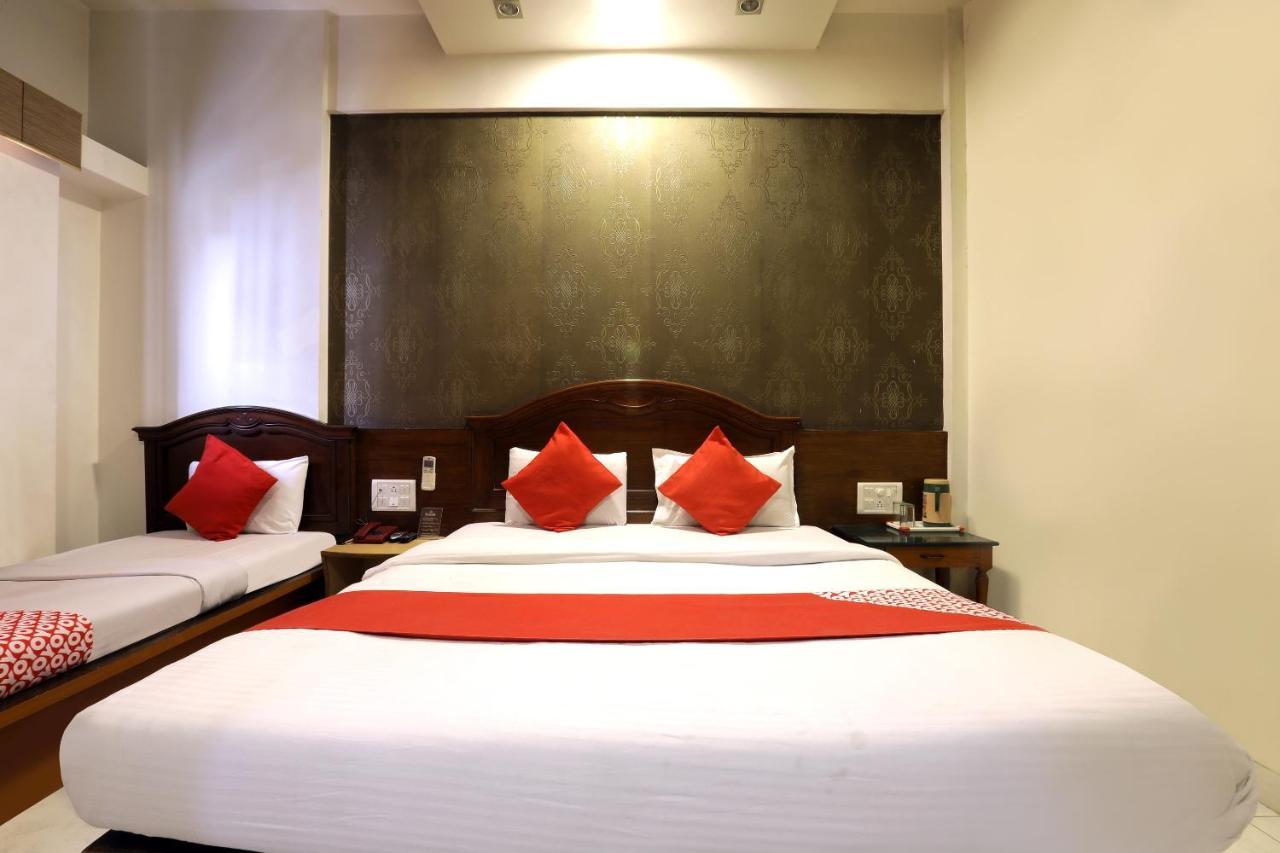 Saish Hotel 쉬르디 외부 사진