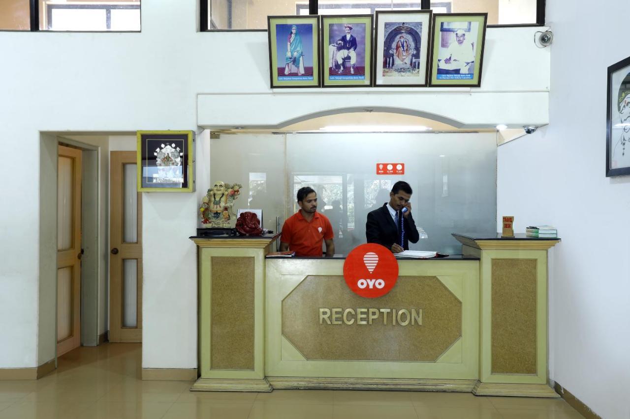 Saish Hotel 쉬르디 외부 사진